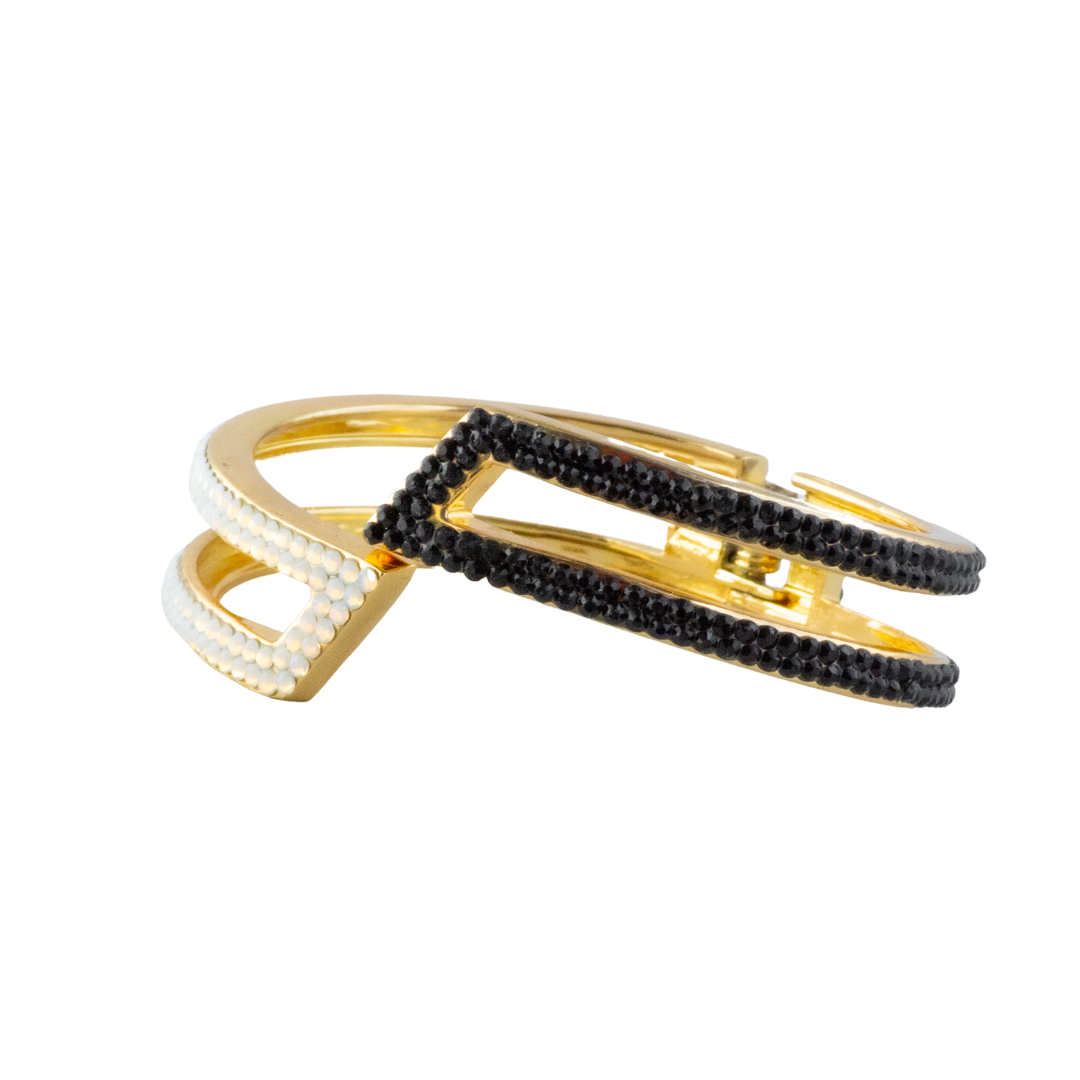 geometric shaped bracelet AND WHITE