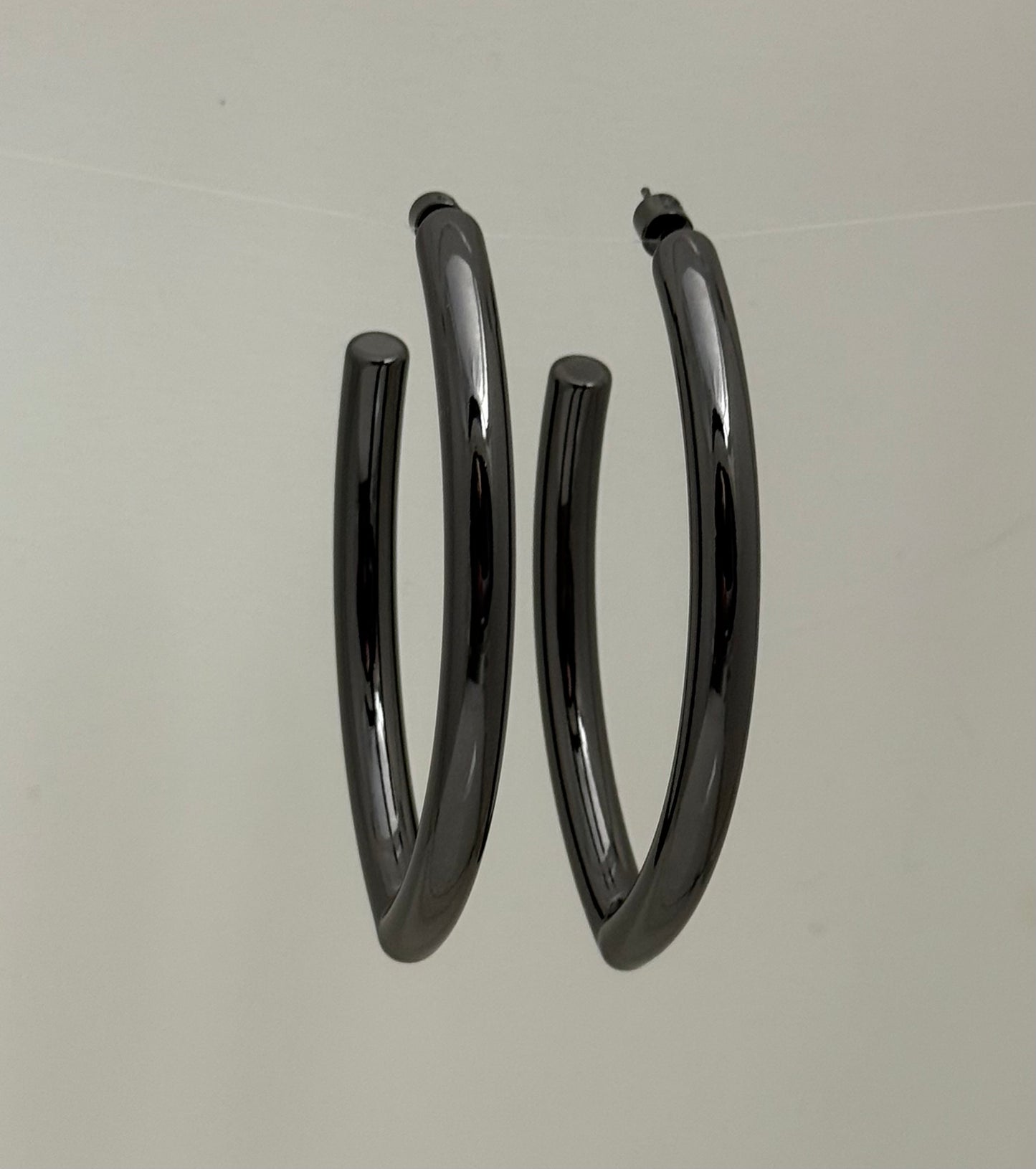 TEARDROP WIND EARRINGS